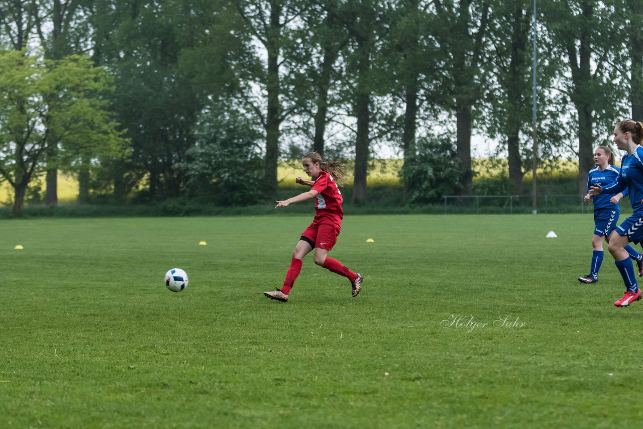 Bild 171 - wCJ SV Steinhorst/Labenz - VfL Oldesloe : Ergebnis: 18:0